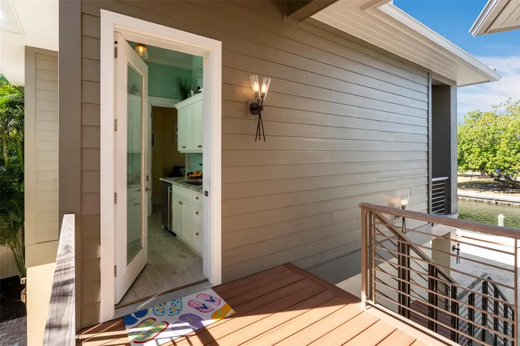 242 Oak Avenue Anna Maria FL 34216