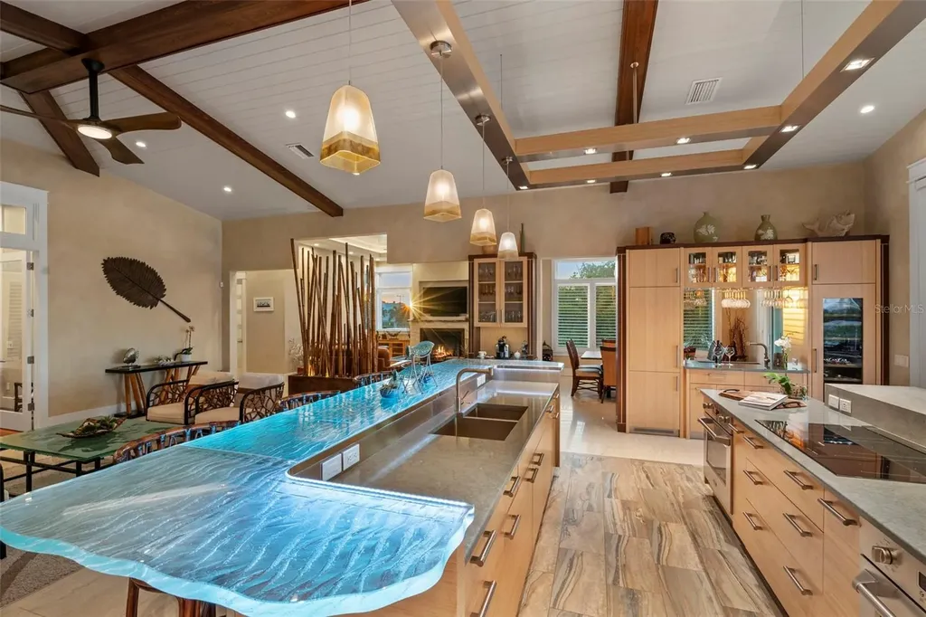 242 Oak Avenue Anna Maria FL 34216