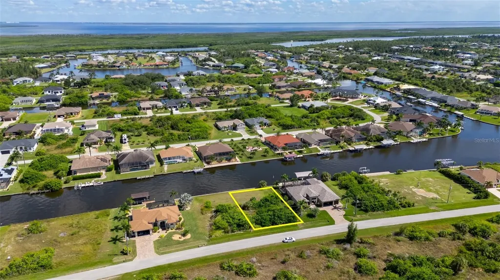 8292 Tecumseh Circle Port Charlotte FL 33981
