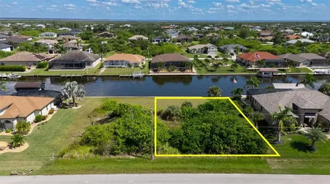 8292 Tecumseh Circle Port Charlotte FL 33981