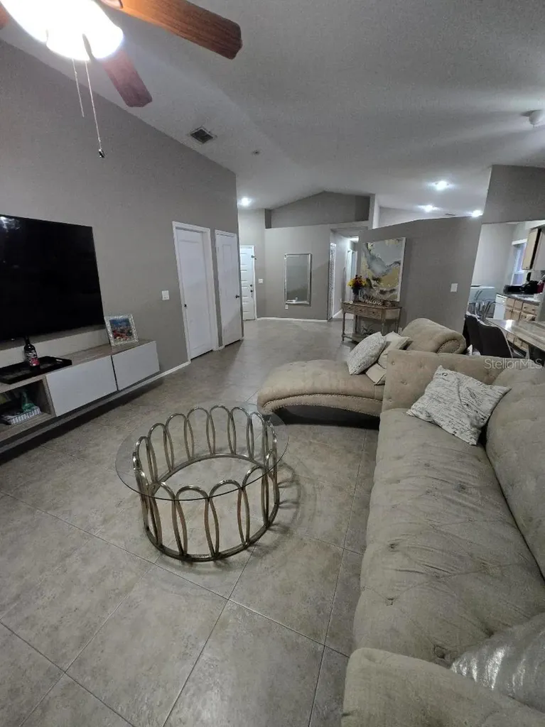 217 Coralwood Court Kissimmee FL 34743