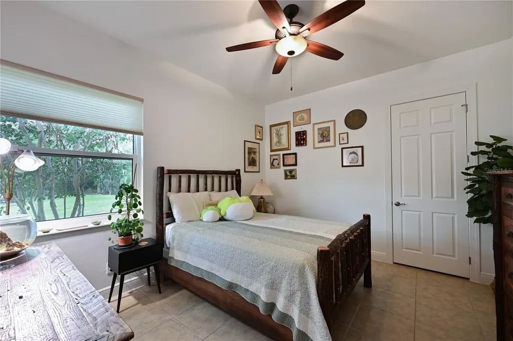 931 Mangrove Edge Court Bradenton FL 34208