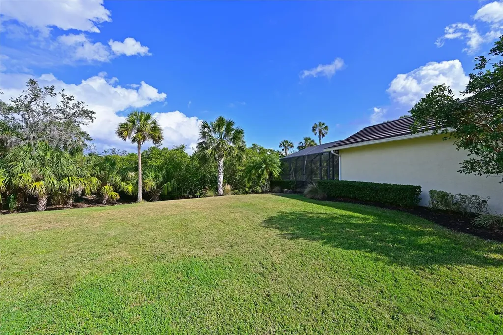 931 Mangrove Edge Court Bradenton FL 34208