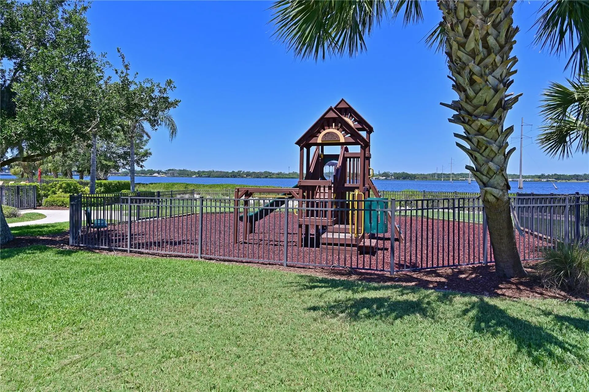 931 Mangrove Edge Court Bradenton FL 34208