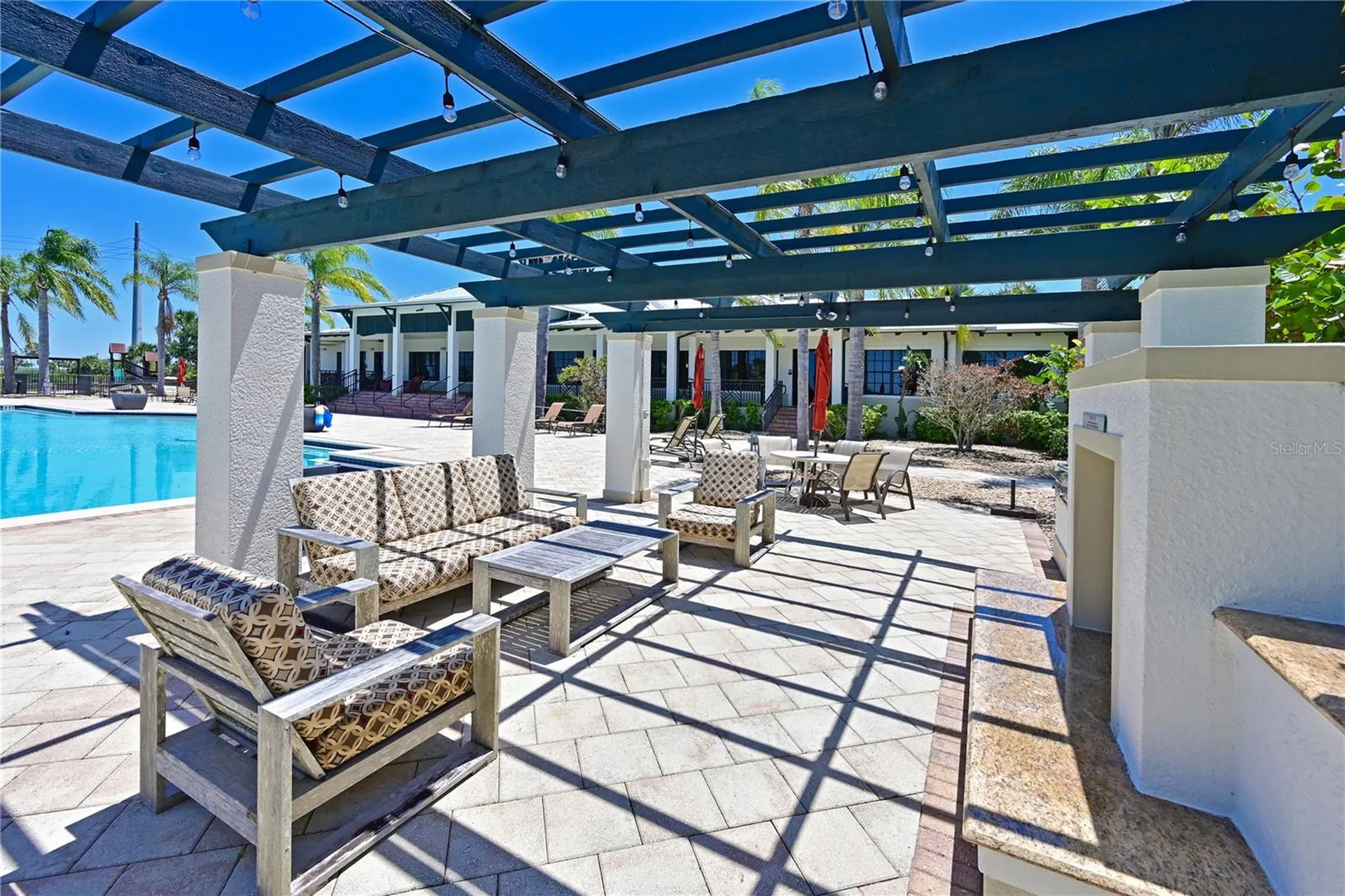 931 Mangrove Edge Court Bradenton FL 34208