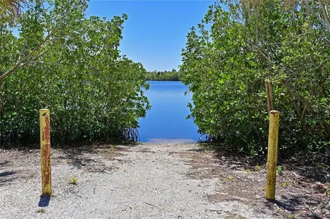 931 Mangrove Edge Court Bradenton FL 34208