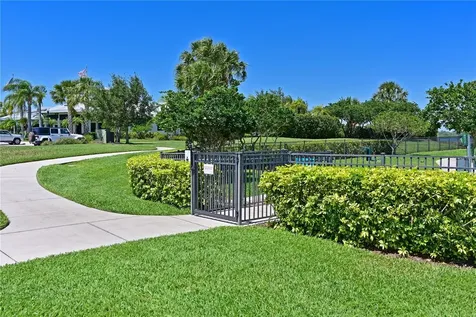 931 Mangrove Edge Court Bradenton FL 34208