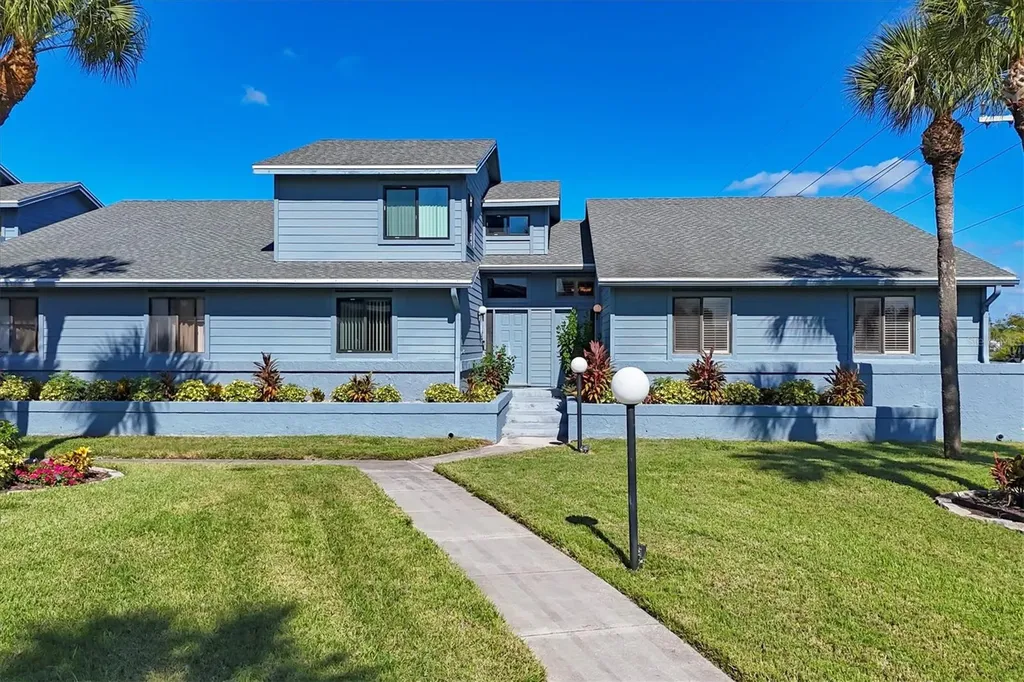1839 Settlers Drive Nokomis FL 34275