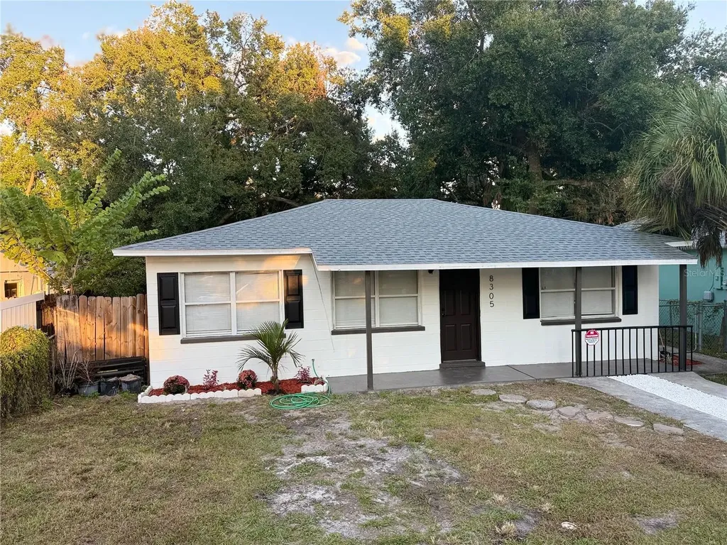 8305 N Hillsborough Lane Tampa FL 33604