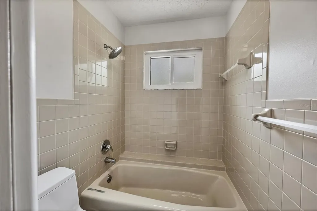 1102 134th Street E Bradenton FL 34212