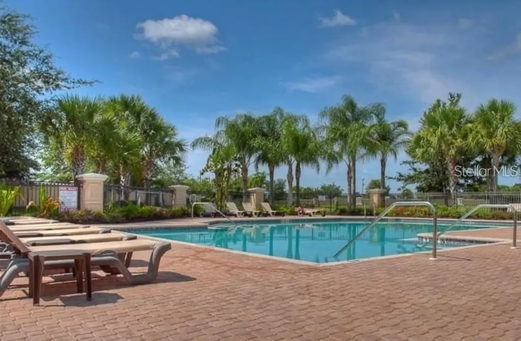 8153 Miramar Way Lakewood Ranch FL 34202