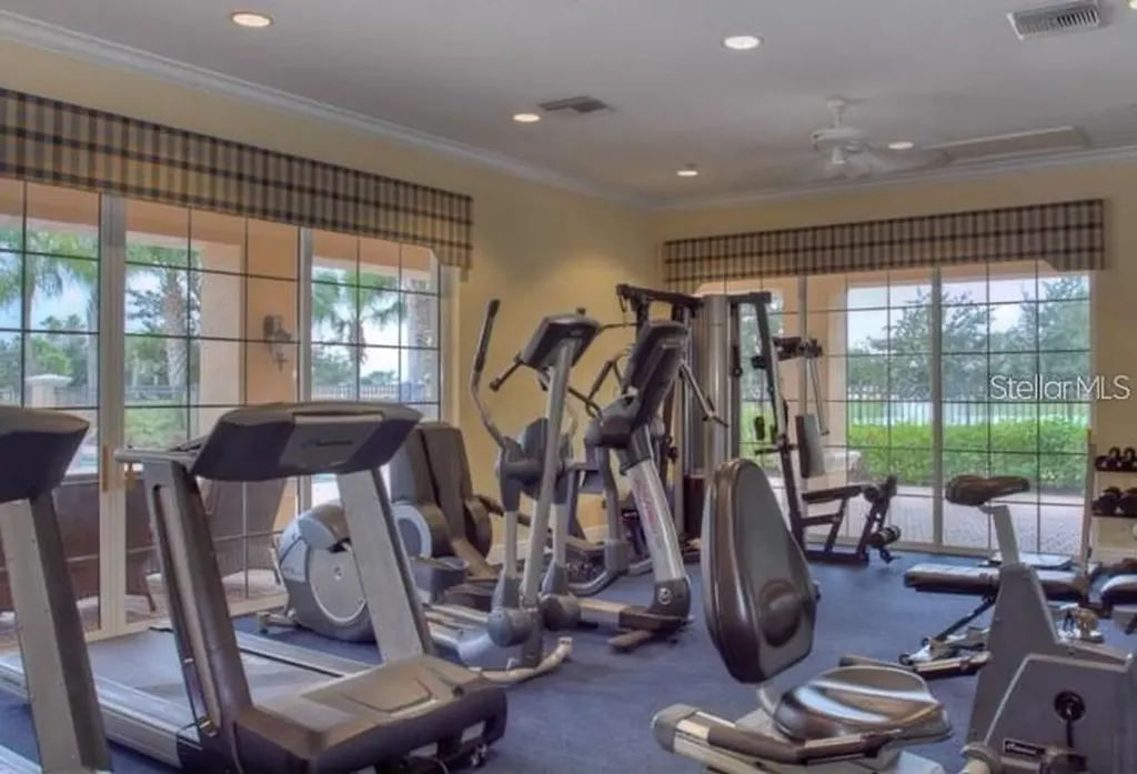 8153 Miramar Way Lakewood Ranch FL 34202