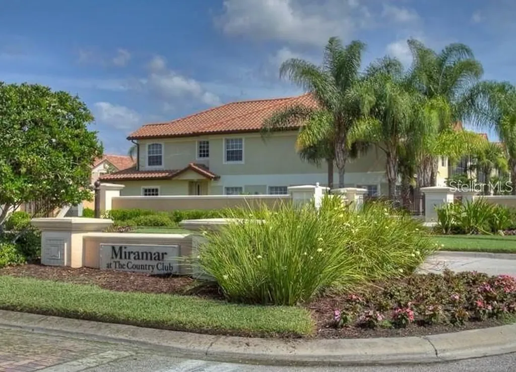 8153 Miramar Way Lakewood Ranch FL 34202