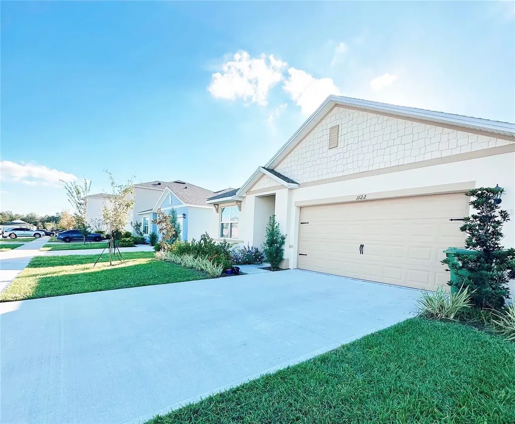 1122 Brimstone Circle Winter Haven FL 33884