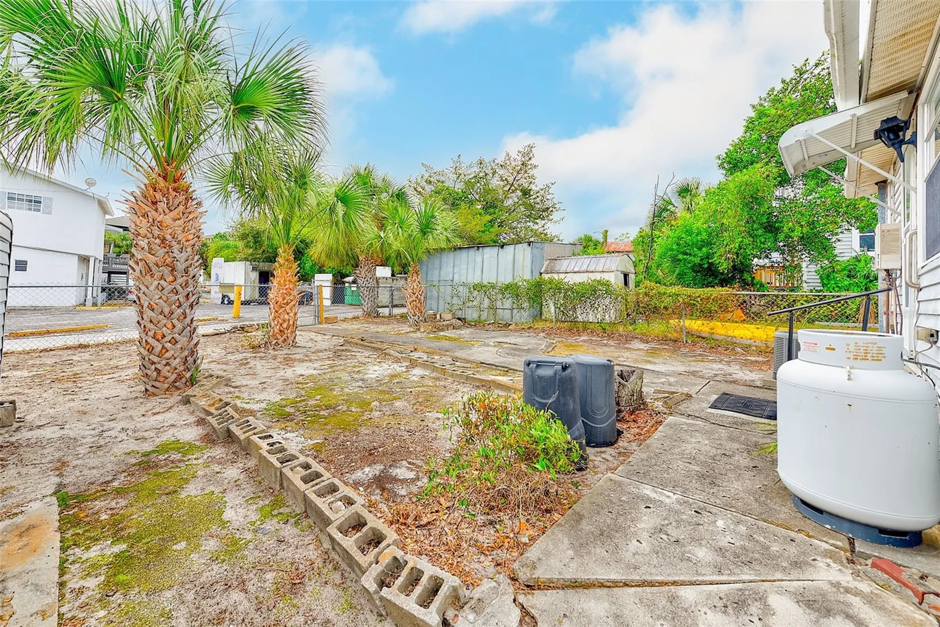 632 Cross Street Tarpon Springs FL 34689