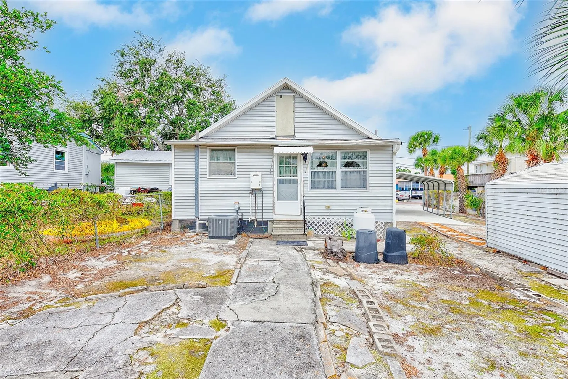 632 Cross Street Tarpon Springs FL 34689