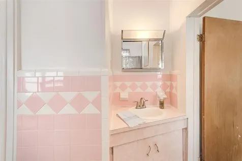 632 Cross Street Tarpon Springs FL 34689