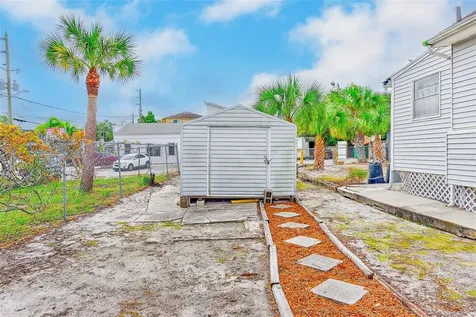 632 Cross Street Tarpon Springs FL 34689