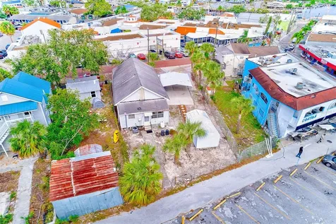 632 Cross Street Tarpon Springs FL 34689