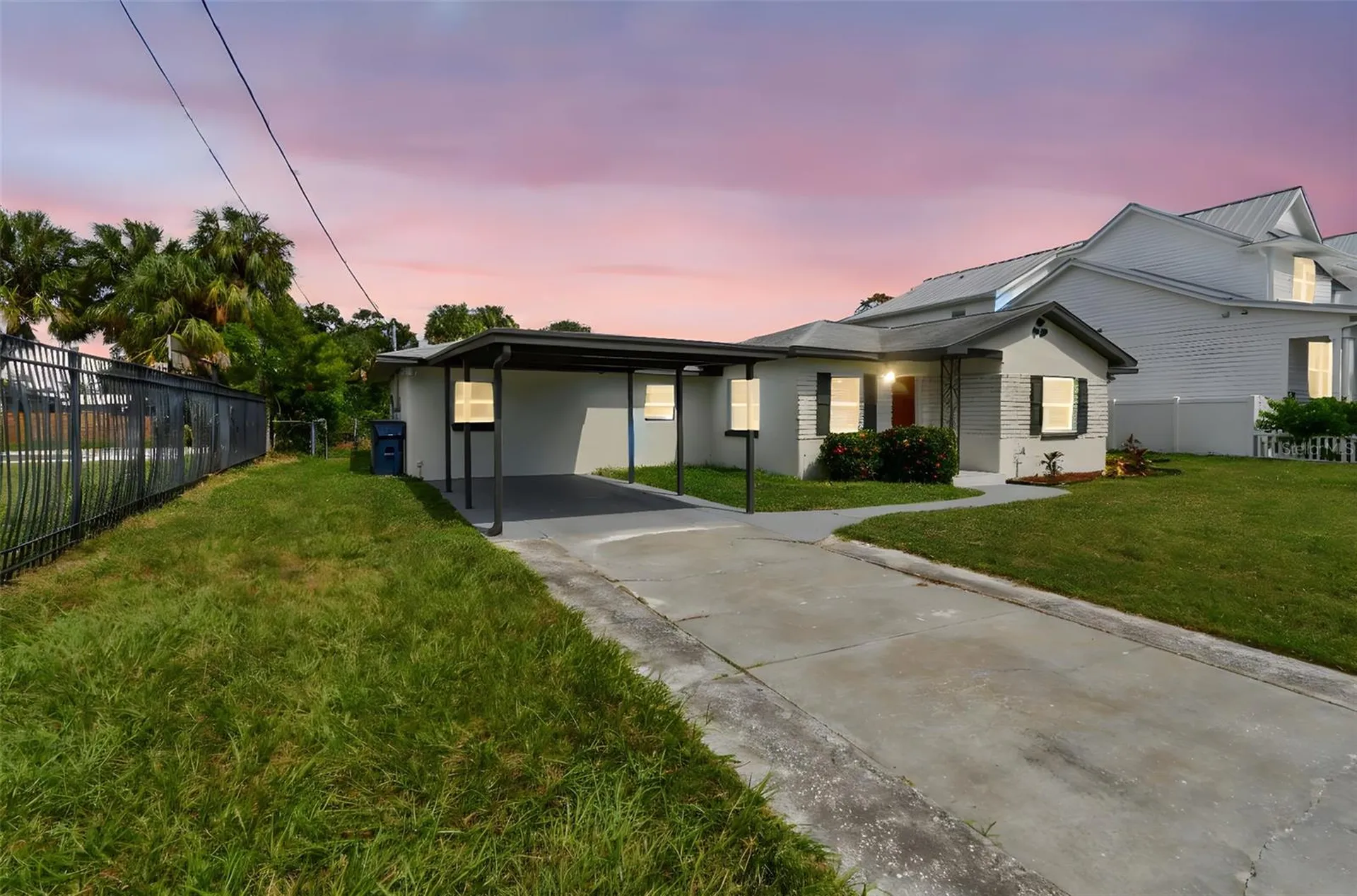 5 W Spanish Main Street Tampa FL 33609