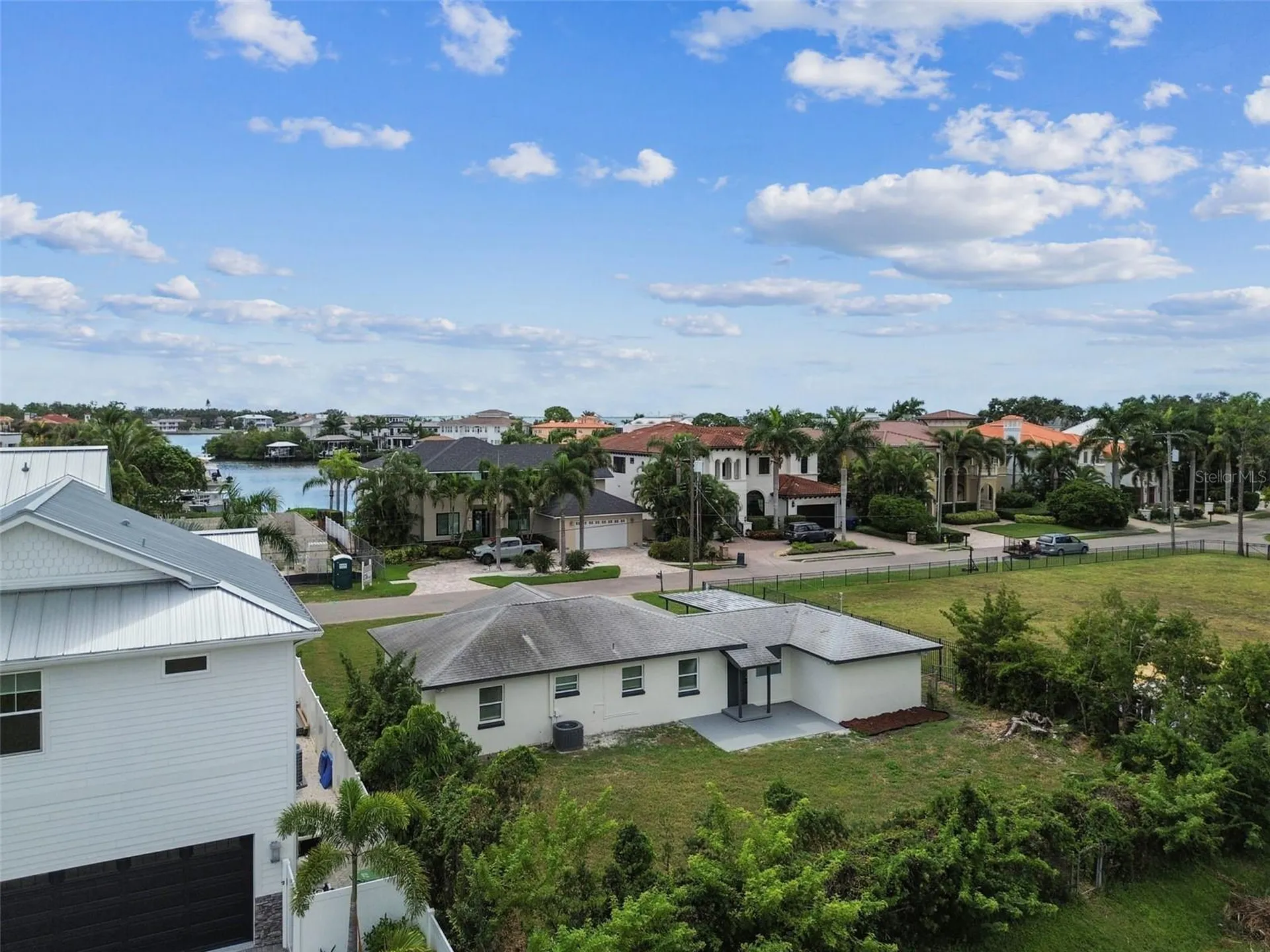 5 W Spanish Main Street Tampa FL 33609
