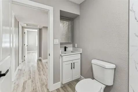 5 W Spanish Main Street Tampa FL 33609