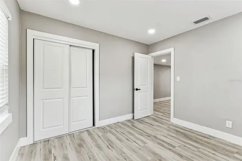 5 W Spanish Main Street Tampa FL 33609