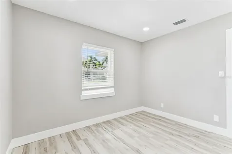 5 W Spanish Main Street Tampa FL 33609