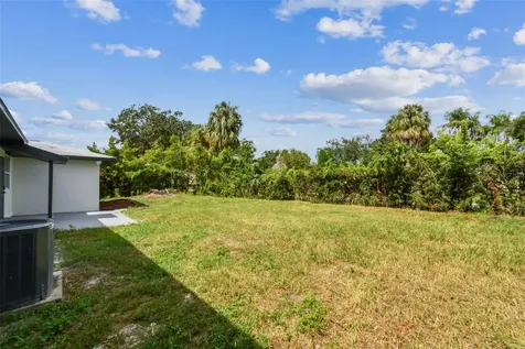 5 W Spanish Main Street Tampa FL 33609