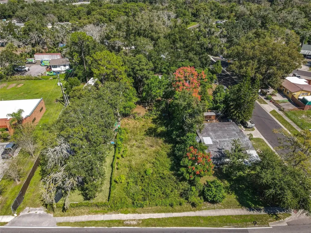 1329 Lake Drive Casselberry FL 32707