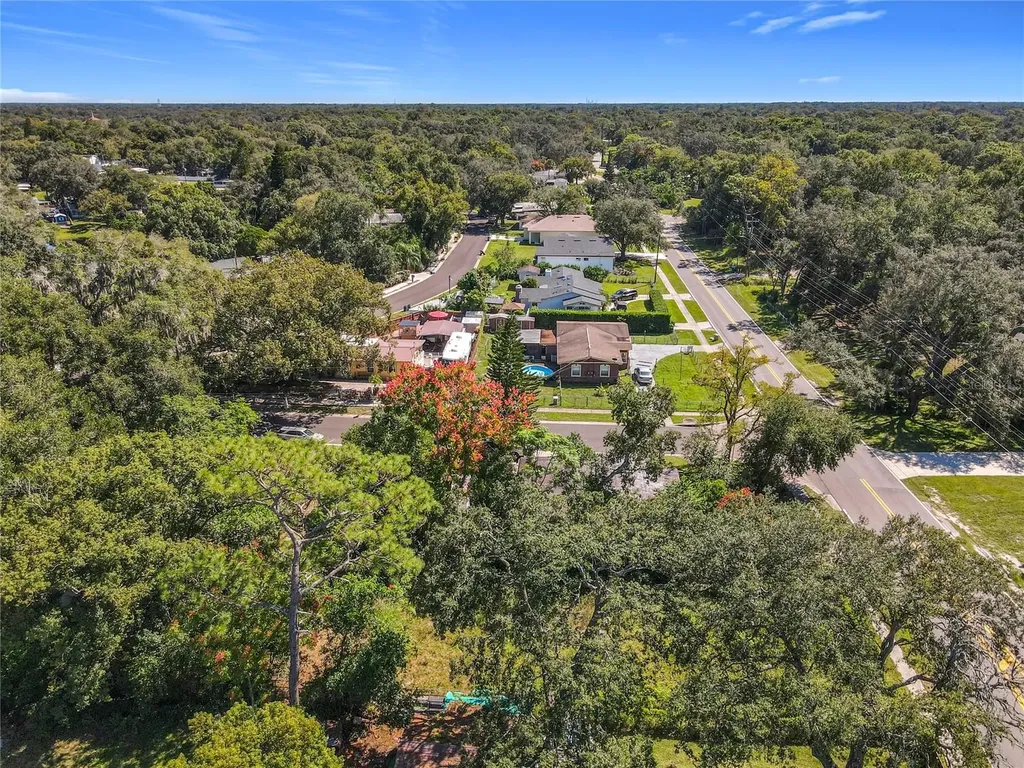 1329 Lake Drive Casselberry FL 32707