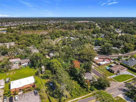 1329 Lake Drive Casselberry FL 32707
