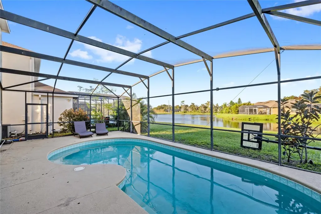 1067 Berkeley Drive Kissimmee FL 34744