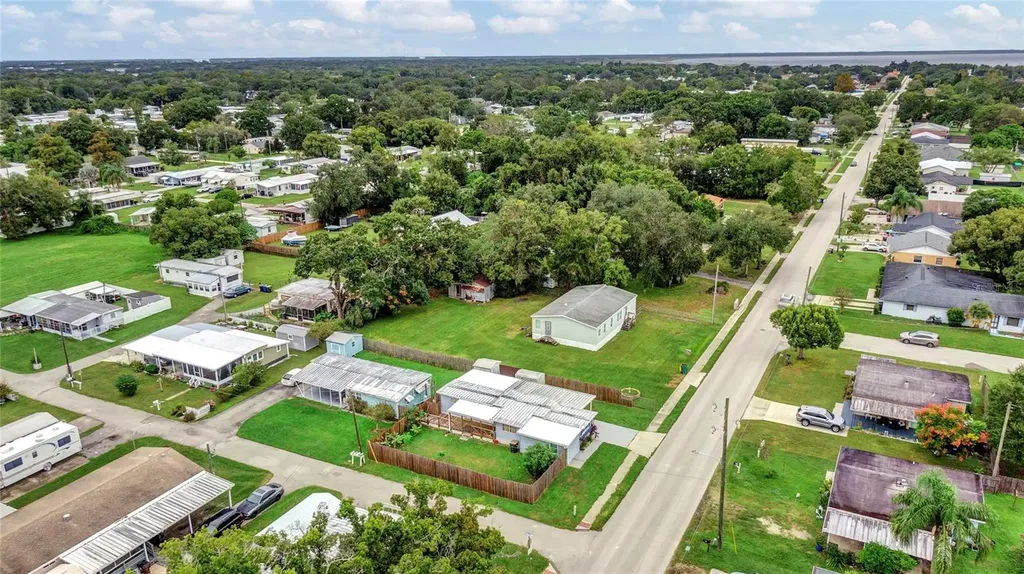 902 Columbia Avenue St Cloud FL 34769