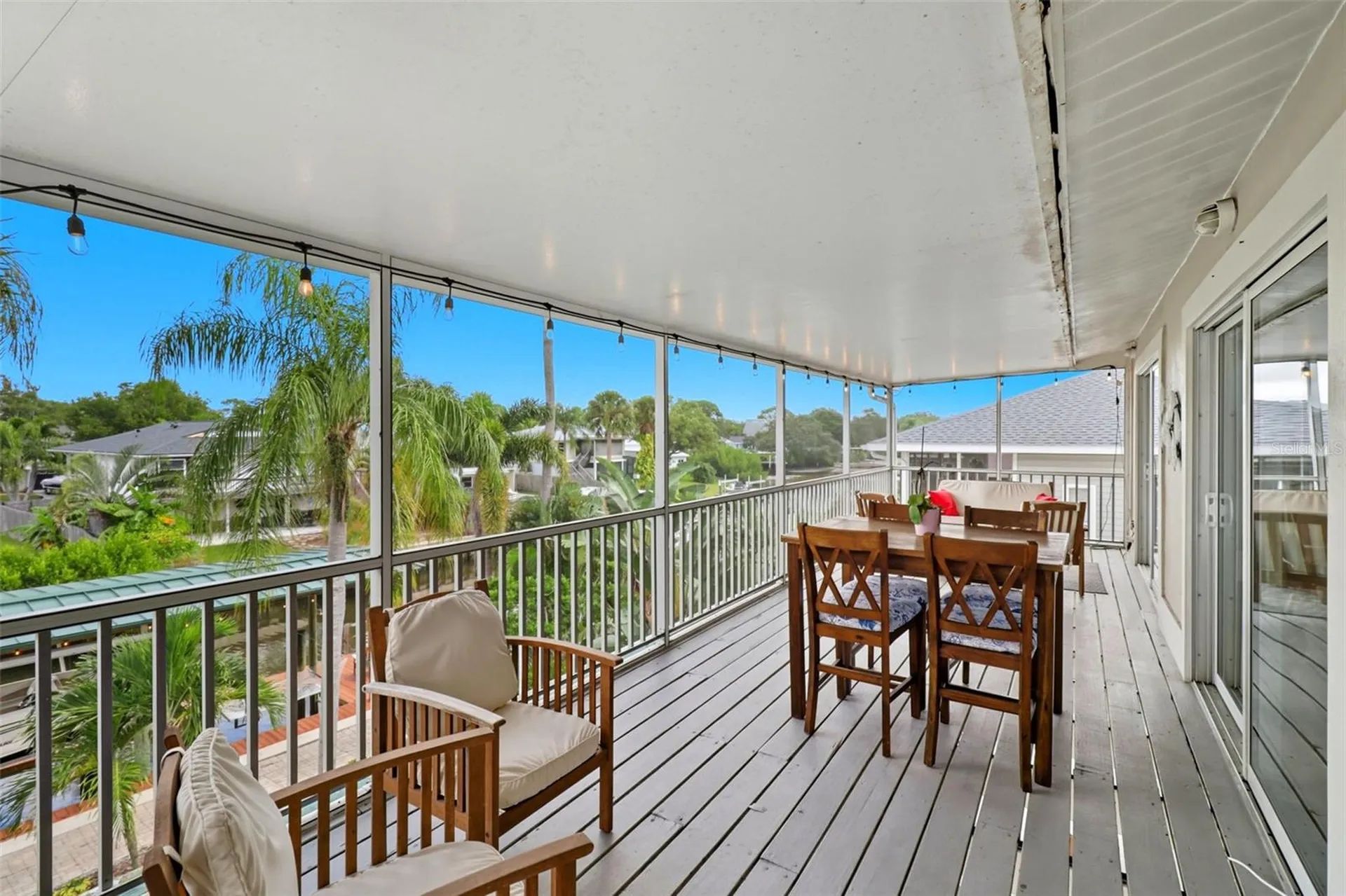 76 Gulfwinds Drive Palm Harbor FL 34683