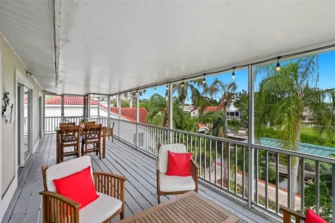 76 Gulfwinds Drive Palm Harbor FL 34683