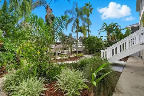 76 Gulfwinds Drive Palm Harbor FL 34683