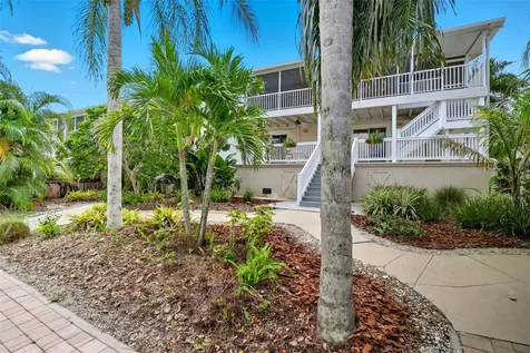 76 Gulfwinds Drive Palm Harbor FL 34683