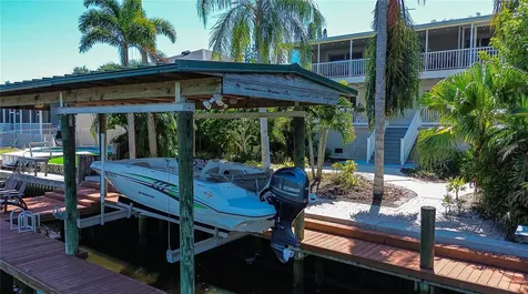 76 Gulfwinds Drive Palm Harbor FL 34683