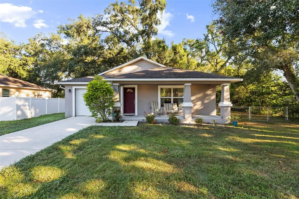 4216 E Yukon Street Tampa FL 33617