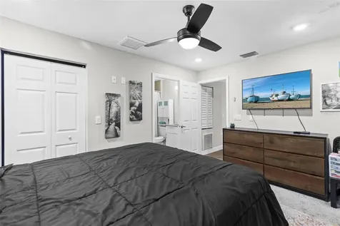 4216 E Yukon Street Tampa FL 33617