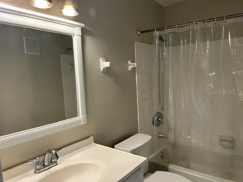 7871 Thrippence Lane Orlando FL 32822