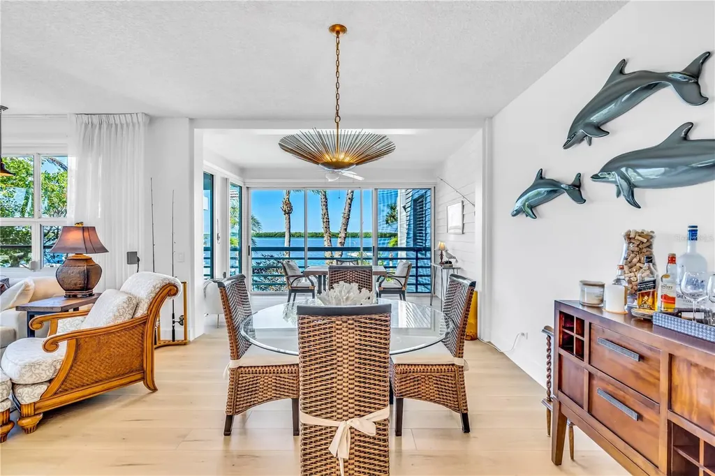 615 Dream Island Place Longboat Key FL 34228
