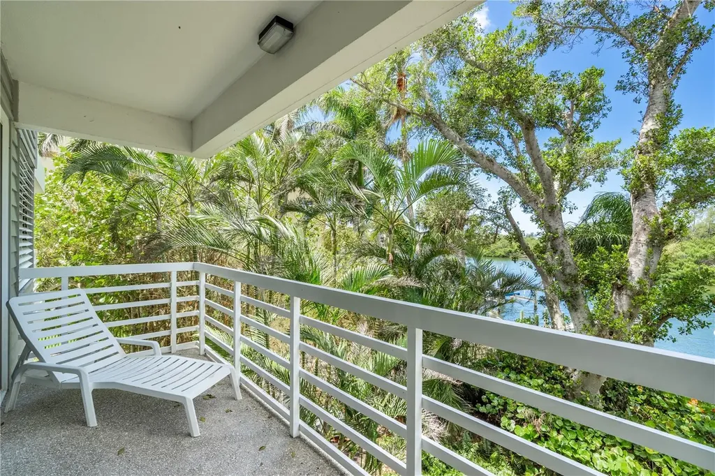 615 Dream Island Place Longboat Key FL 34228