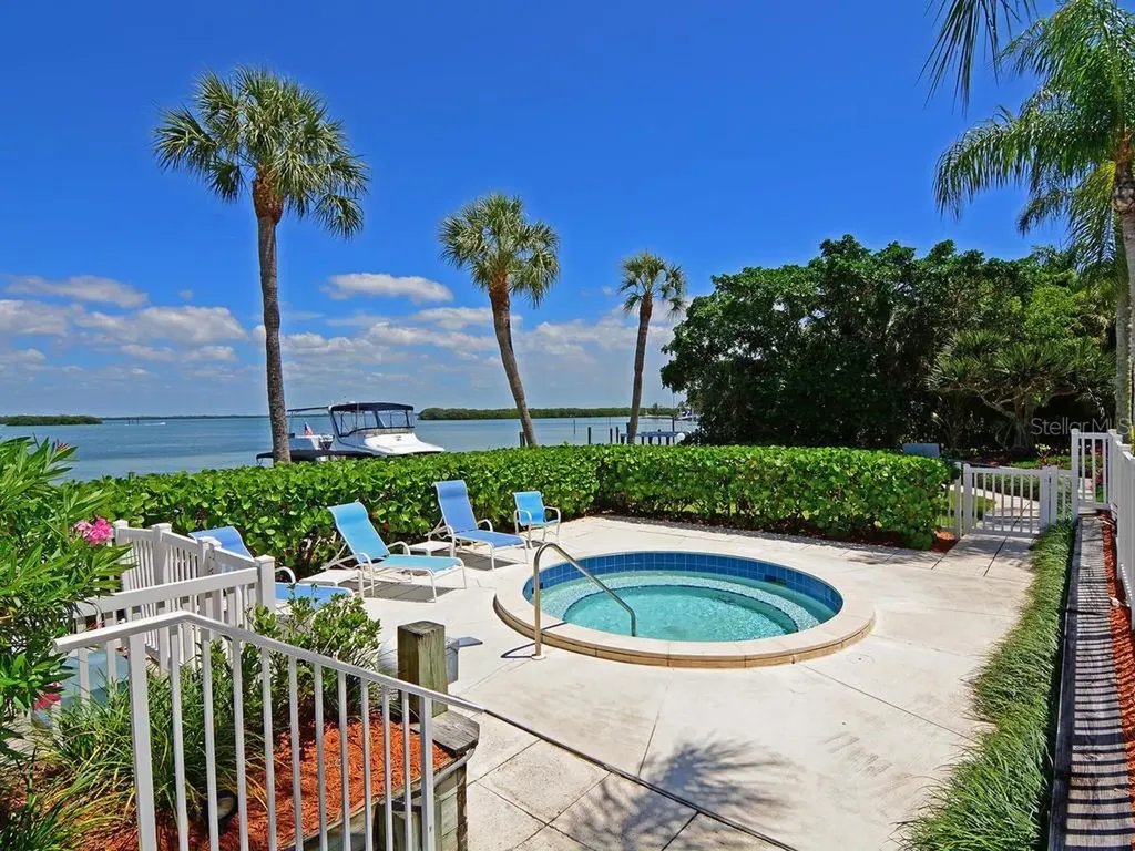 615 Dream Island Place Longboat Key FL 34228