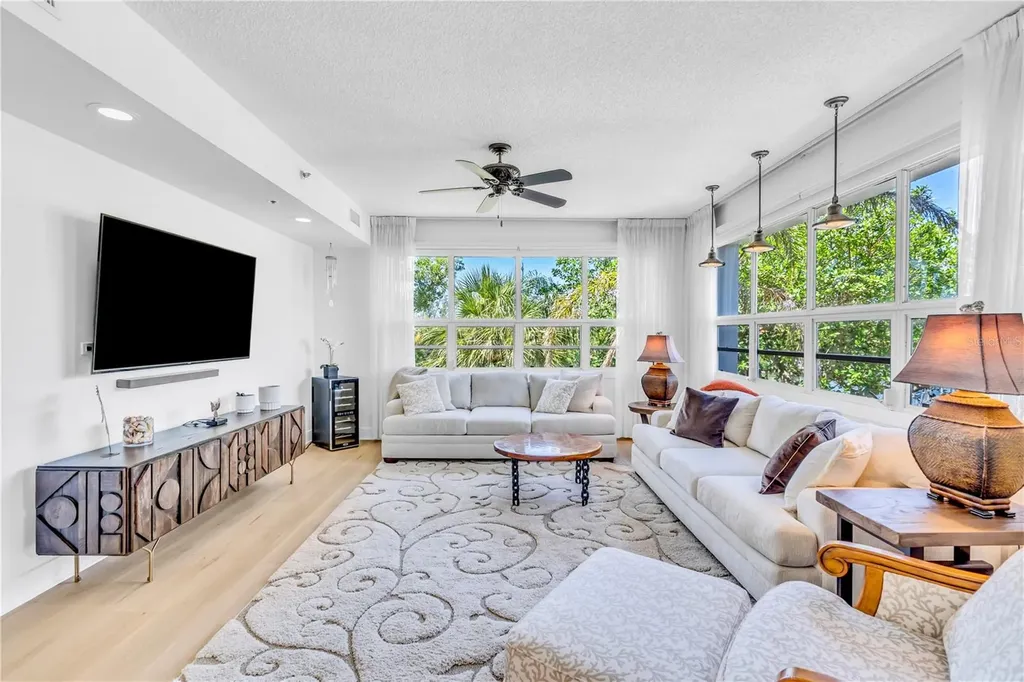 615 Dream Island Place Longboat Key FL 34228