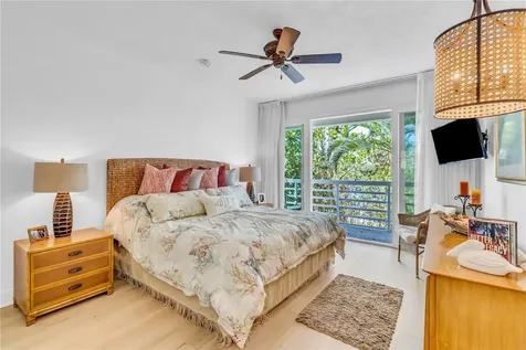 615 Dream Island Place Longboat Key FL 34228