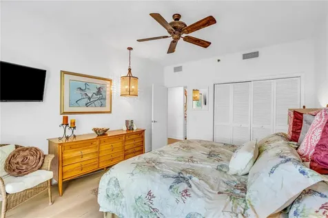 615 Dream Island Place Longboat Key FL 34228