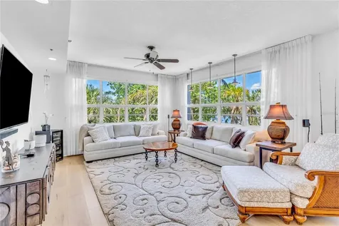 615 Dream Island Place Longboat Key FL 34228