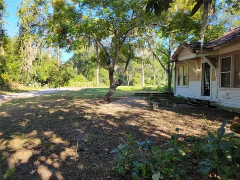 15031 SE 189th Place Hawthorne FL 32640